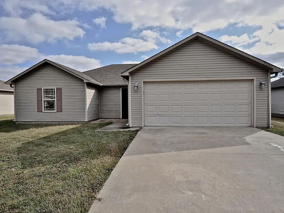 1st image of 3884 Turfway Dr
