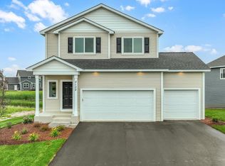 2132 Westpointe Dr, Hastings, MN 55033