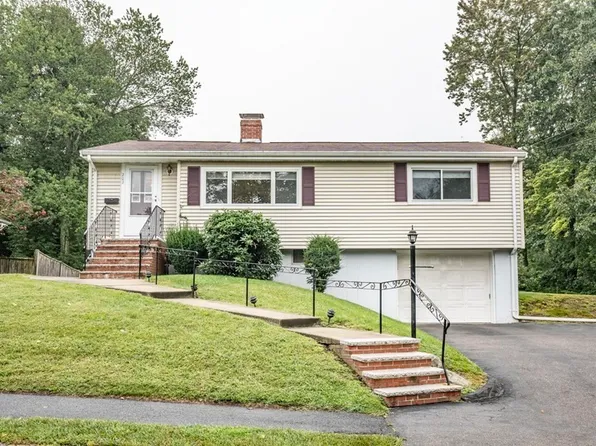 202 Azalea Dr, Norwood, MA 02062