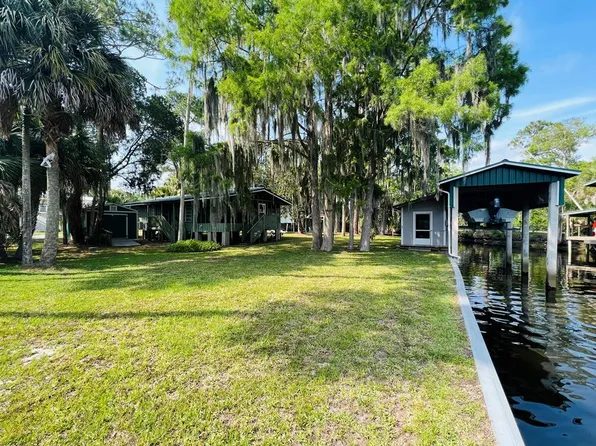 57 SE 252nd St, Suwannee, FL 32692
