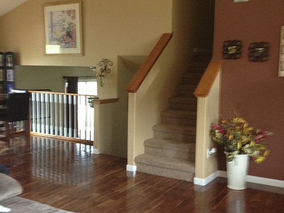 3rd image of 219 119th Dr SE