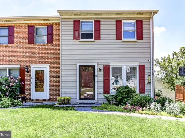 54 W Oak St, Elizabethtown, PA 17022