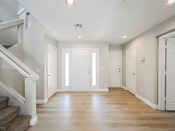 5th image of 10864 Fishers Island St