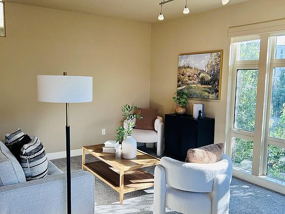 3rd image of 406 S 13th St APT 303