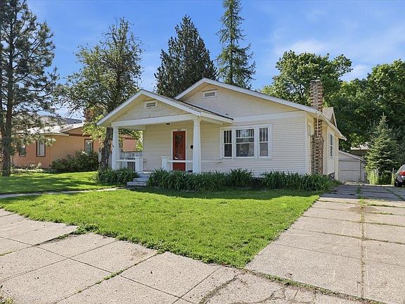 3rd image of 826 E 34th Ave