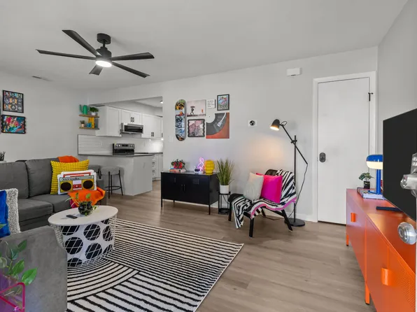 598 Pinewood Dr APT 108, Virginia Beach, VA 23451