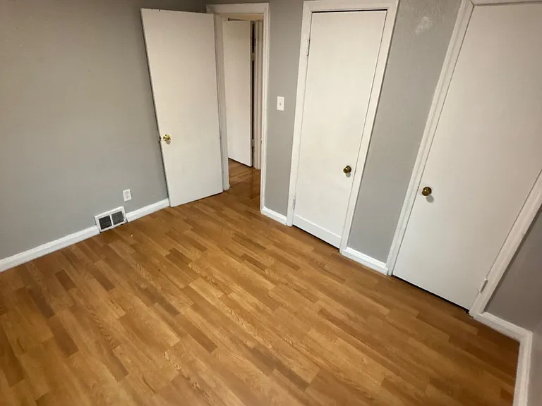 6222 Evergreen Blvd — Photo 11