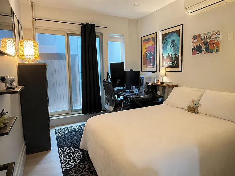 854 Metropolitan Ave #1D — Photo 9