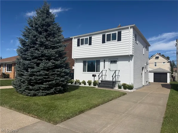 3326 Marioncliff Dr, Parma, OH 44134