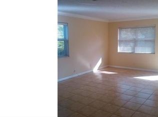 2033 E Hillsboro Blvd APT 8, Deerfield Beach, FL 33441