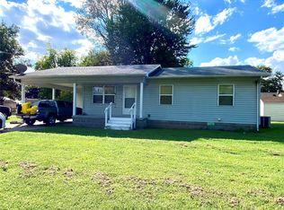 503 S 6th St, Charleston, MO 63834