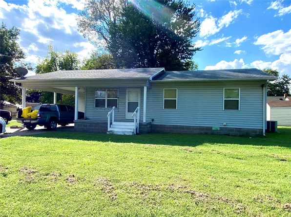 503 S 6th St, Charleston, MO 63834