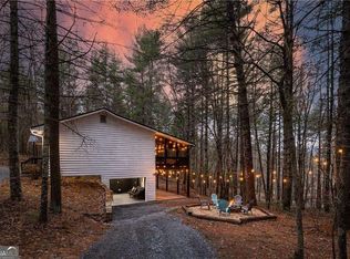 315 Mystic Ln, Blue Ridge, GA 30513