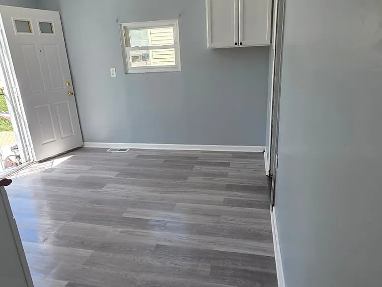 6646 Harding St — Photo 7