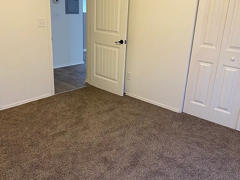 1420 S New St #2 — Photo 7
