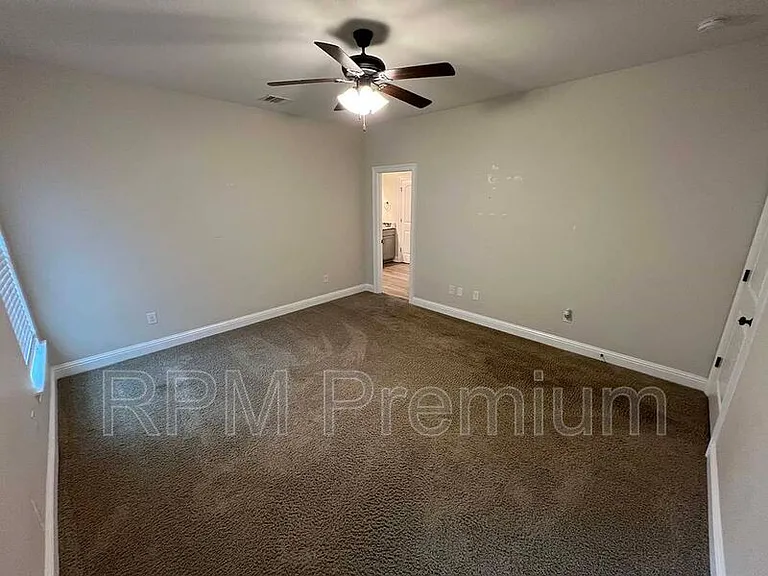 6212 Lake Edge Dr — Photo 15