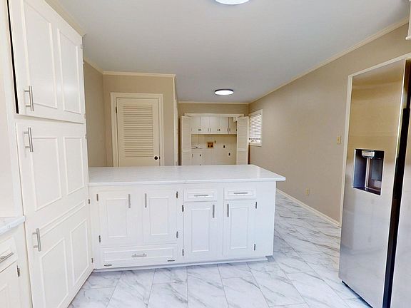 4th image of 1818 Okeena Dr