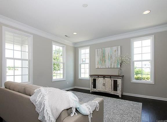 3rd image of 136D Morning Mist Ln #67