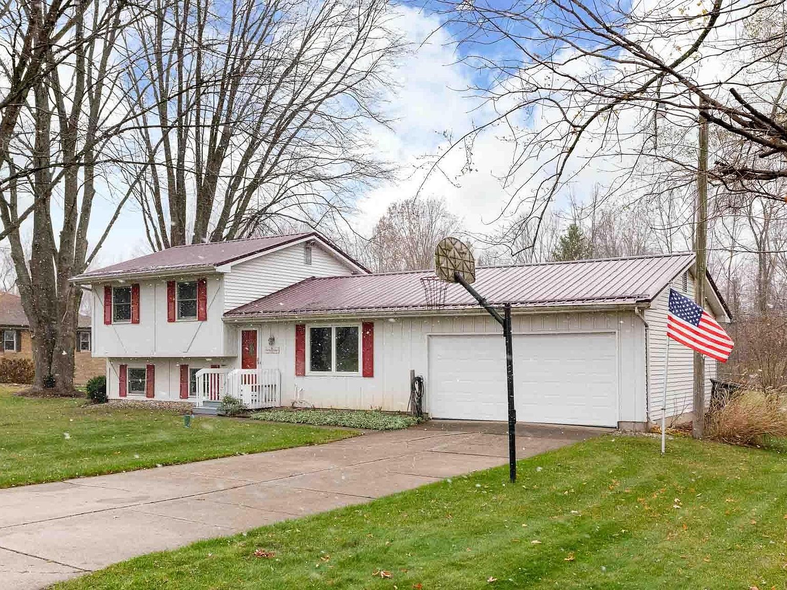 21539 Kern Rd, South Bend, IN 46614 Zillow