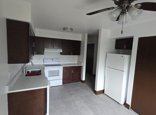 542 N Elmer St #D, Griffith, IN 46319