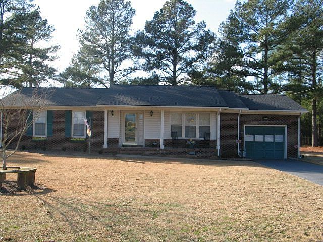 1st image of 203 Christian Dr