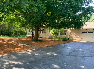 21075 W Good Hope Rd, Lannon, WI 53046