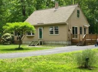 20 Mountain Rd, Raymond, NH 03077
