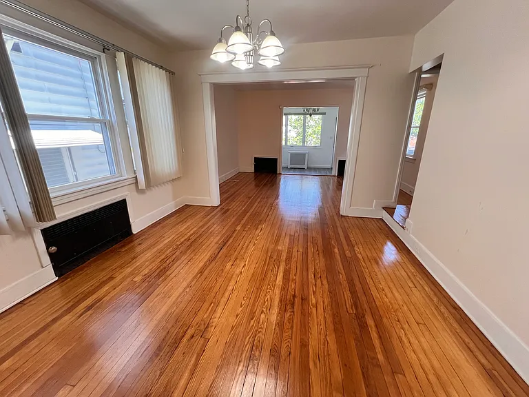 760 Elm St — Photo 4