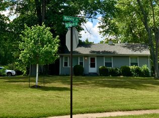 231 Old Ballwin Rd, Ballwin, MO 63021