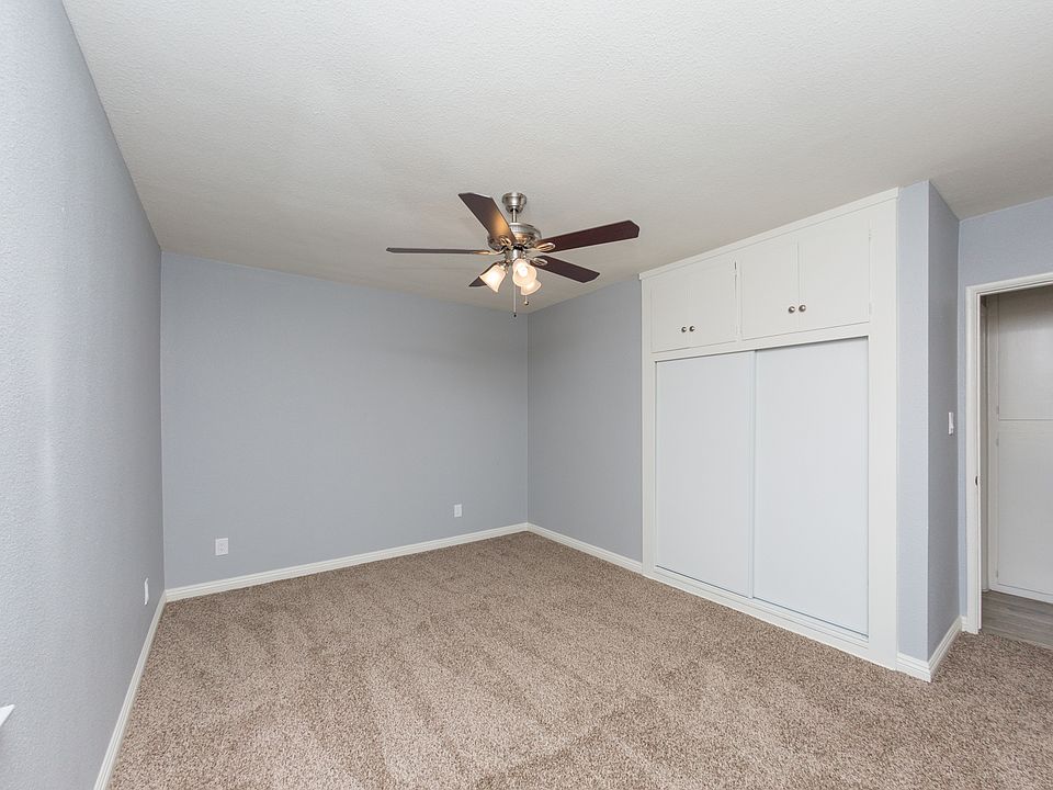 1st image of 1008 League Ave