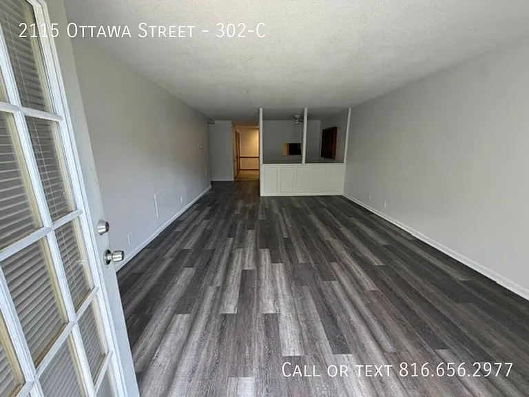 2115 Ottawa St #302C — Photo 24