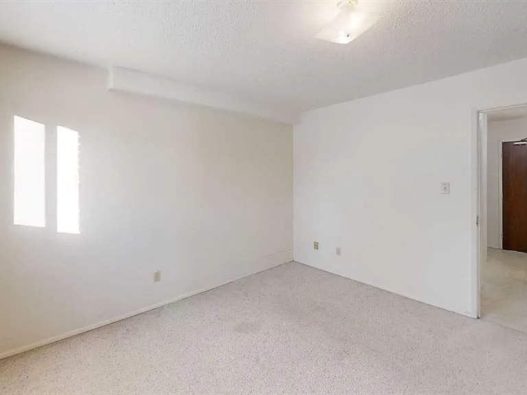 9656 Hillcrest Dr #105 — Photo 10