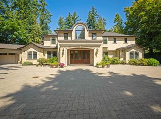 13939 28th Ave, Surrey, BC V4P 1T5