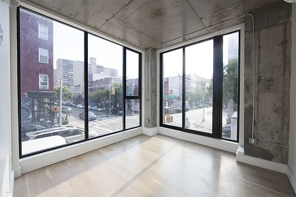 Rented by Brooklyn Group | media 21