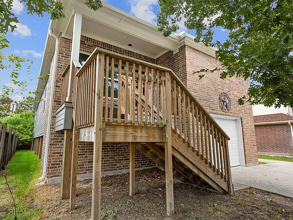 3rd image of 6419 Crim Ct