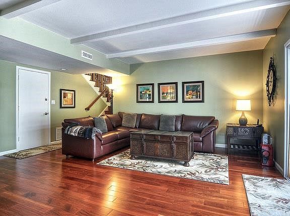 3rd image of 2279 Clementina Dr