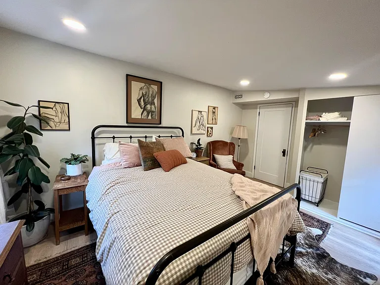 511 Drown Ave — Photo 46