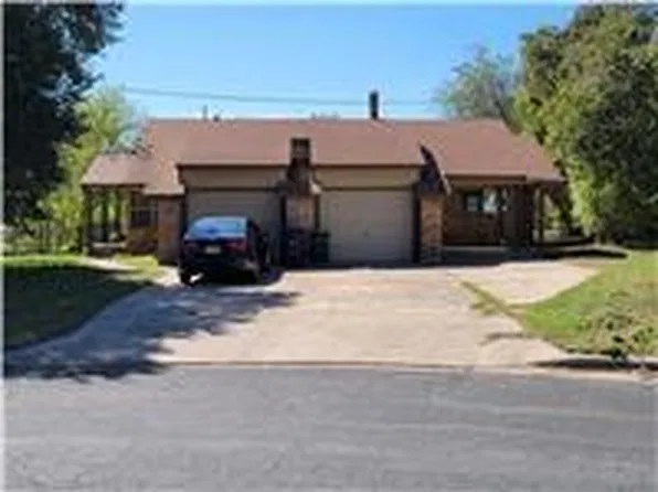 10608 Lanshire Dr #B, Austin, TX 78758