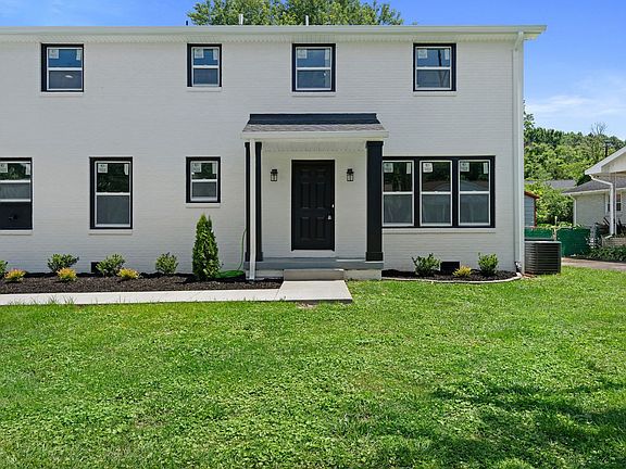 2nd image of 83 Benzing Rd