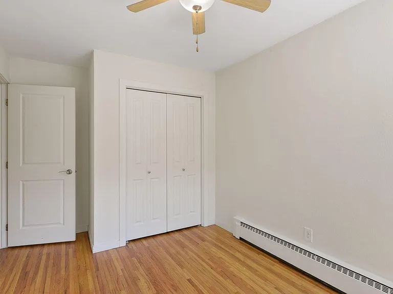 Emerson Flats — Photo 7