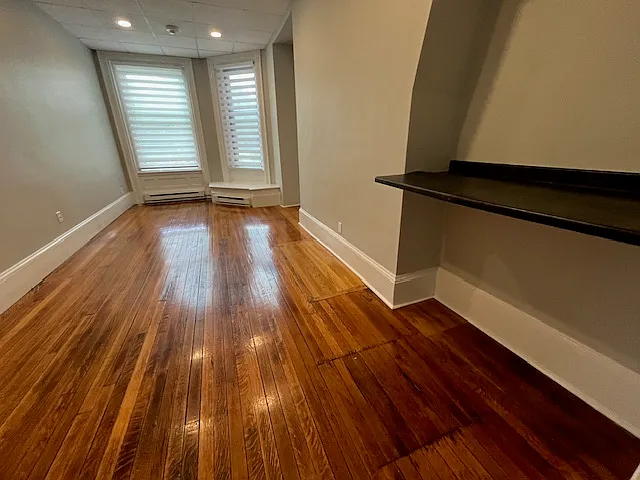 508 Beacon St #4 — Photo 8