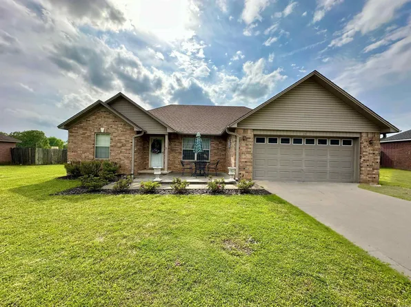 103 Meadowview Cir, Judsonia, AR 72081
