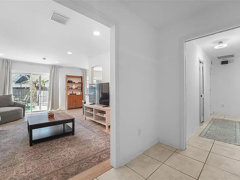 4906 W San Rafael St — Photo 11