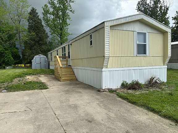 3rd image of 285 W Skyline Dr #231