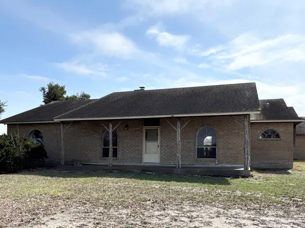 5403 Alegre Ln, Robstown, TX 78380