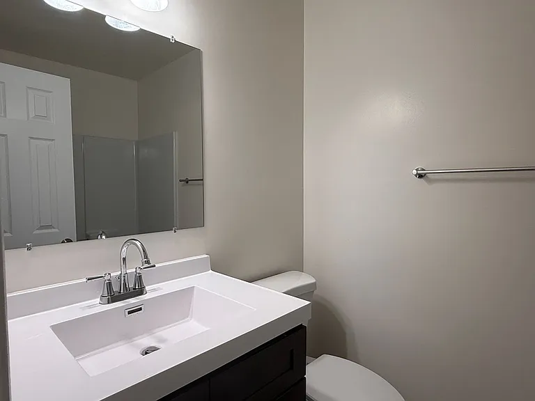 404 Kingville Dr — Photo 17