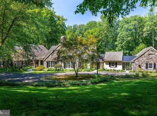 6731 Paxson Rd, New Hope, PA 18938