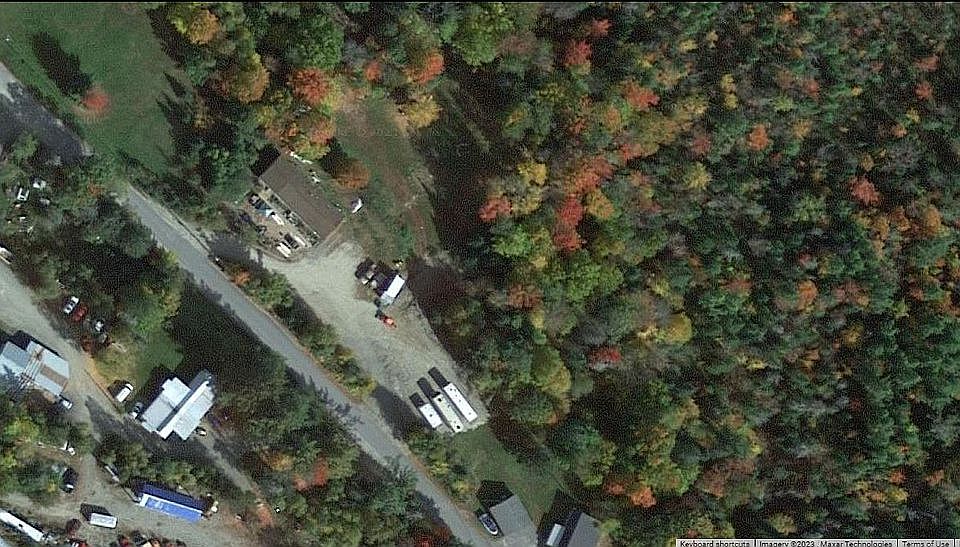 2nd image of 419 French Rd