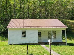 15 Blue Spruce Ln, Sutton, WV 26601