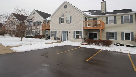 2nd image of N25W24069 River Park Dr